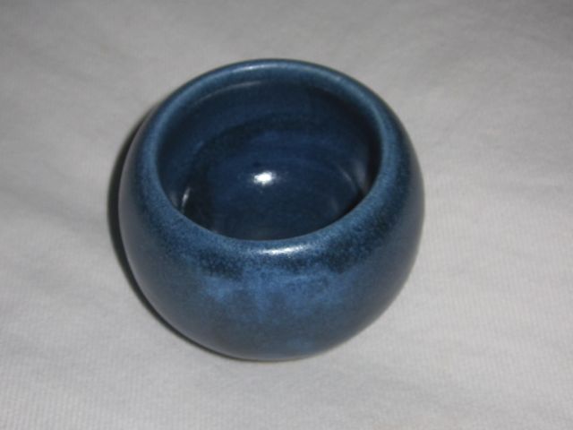 WheelSmallBowlBlueTop.jpg